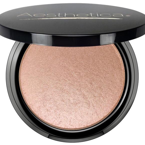 Aesthetica Other - NIB Aesthetica Starlite Highlighter in Cosmos